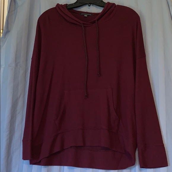 American Eagle Outfitters Tops - American eagle maroon hoodie